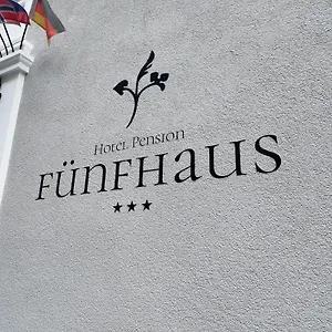 3* Maison d'hôtes Hotel-pension Fuenfhaus
