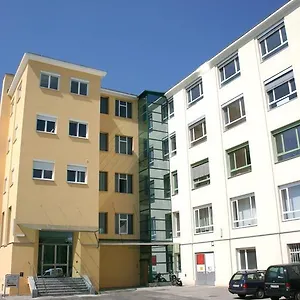 Hostal Workbase, Viena