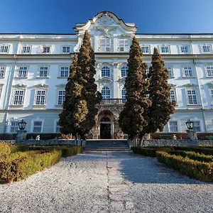 *** Отель Schloss Leopoldskron Австрия