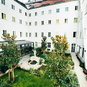 Apartahotel Mynext - Johannesgasse, Viena